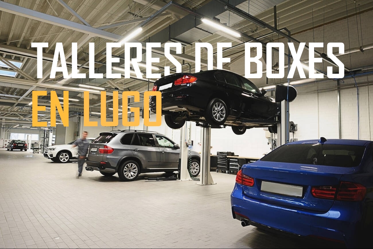 Dónde cambiar el aceite del coche uno mismo en Lugo: Imagen de un taller de automóviles en Lugo. Se pueden ver varios coches, incluyendo un SUV gris y un sedán negro elevado en un elevador. Un mecánico se mueve por el taller, que tiene un suelo de baldosas y una iluminación brillante. El texto en la imagen dice "Talleres de Boxes en Lugo".